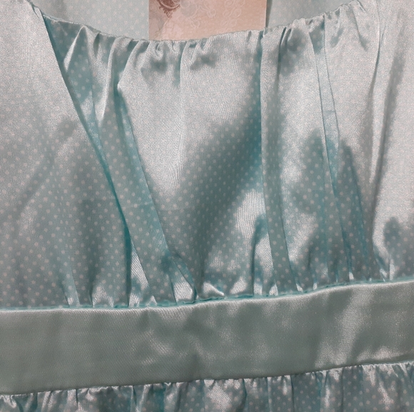 Silky back ties blouse size M - Picture 4 of 6